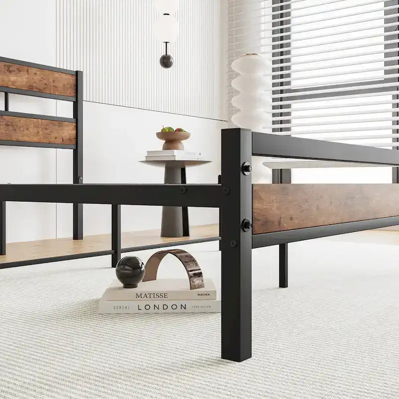 Lit en métal noir et bois rustique, taille standard