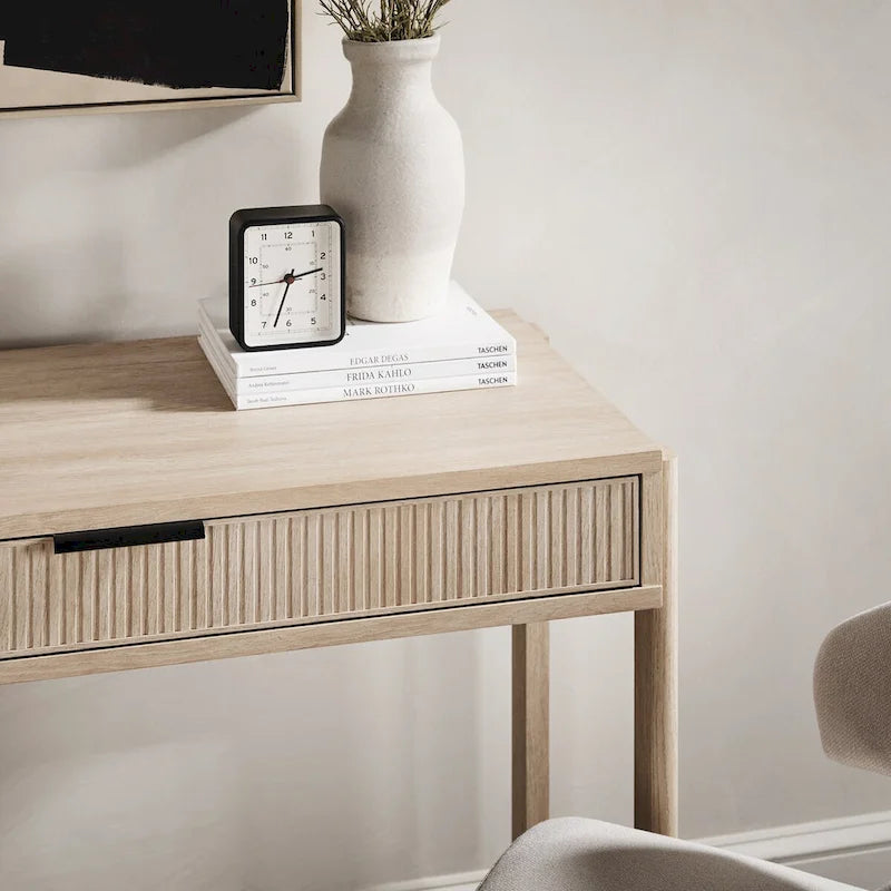 Bureau à tiroir cannelé